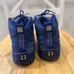 Royal Blue Suede Women’s 7.5/Youth 7 Jordan 23s